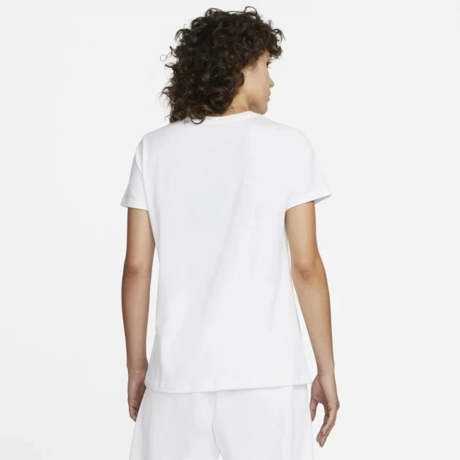 Футболка Nike W NSW CLUB TEE DN2393-100