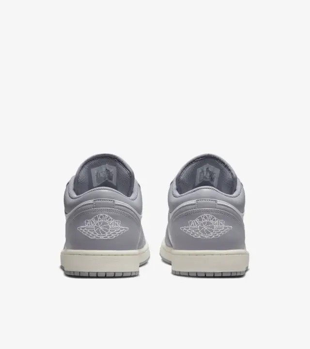 Кроссовки Nike Air Jordan 1 Low Vintage Stealth Grey Men's 553558-053