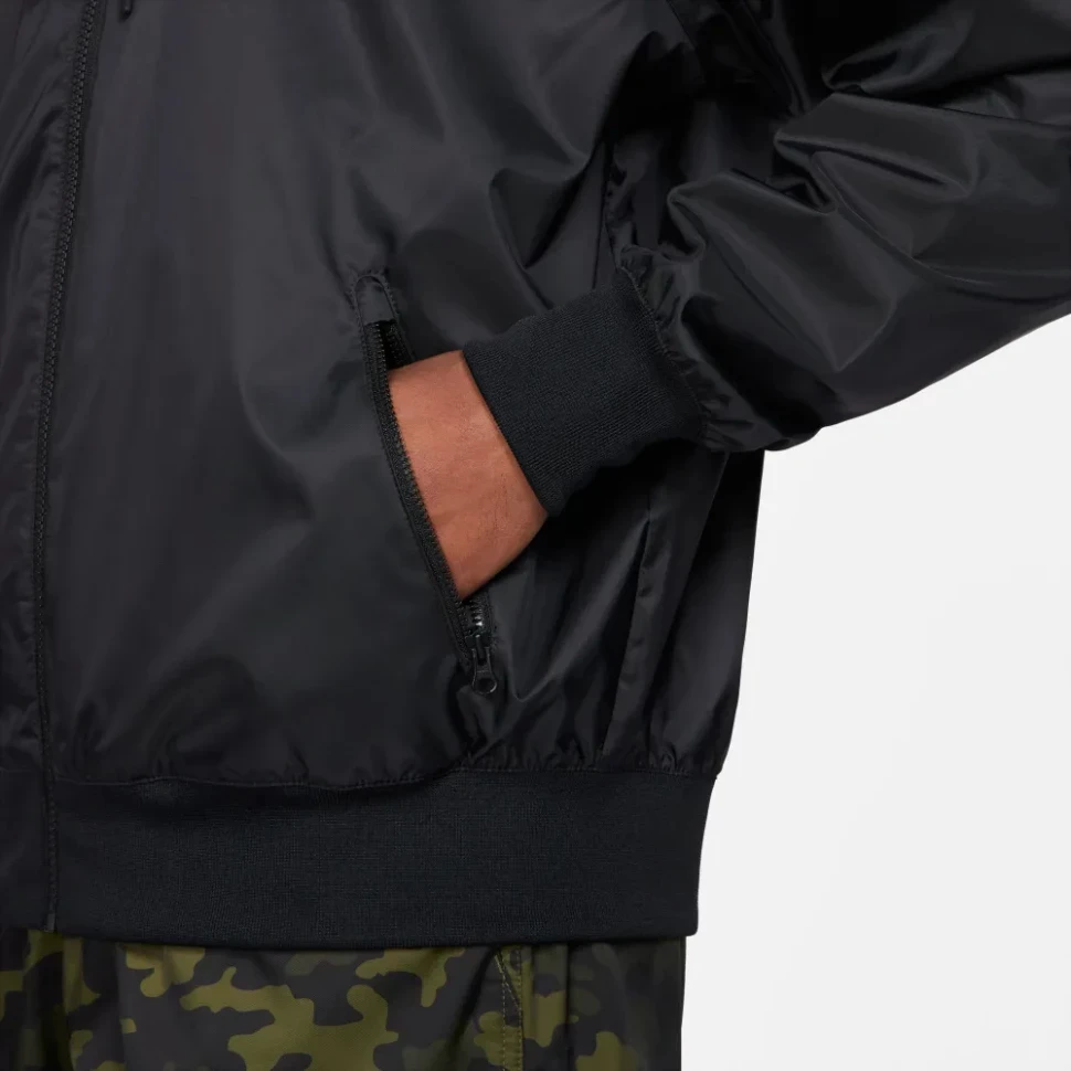 Ветровка Nike M Nk Wvn Lnd Wr Hd Jkt DA0001-010
