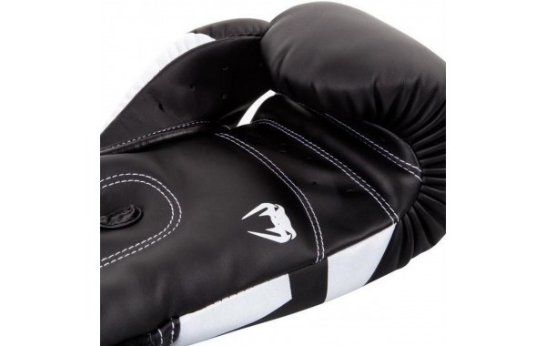 Перчатки боксерские Venum Elite Boxing Gloves - Black/White ven0984-108