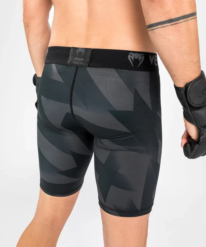 Шорты Venum компрессионные Razor Vale Tudo Shorts - Black/Gold ven04674-126