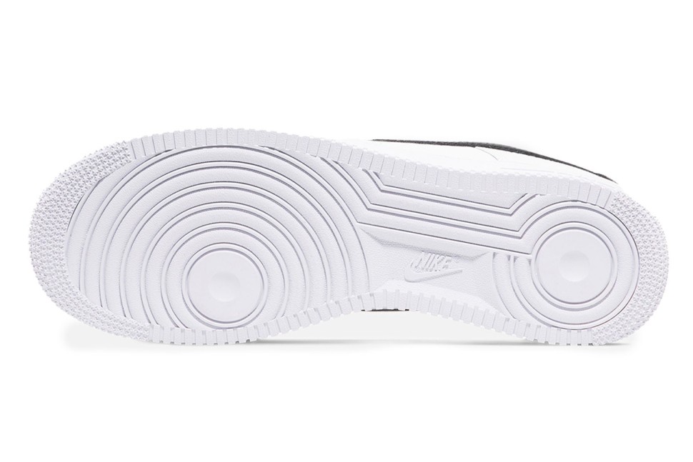 Кроссовки Nike Air Force 1 '07 CT2302-100