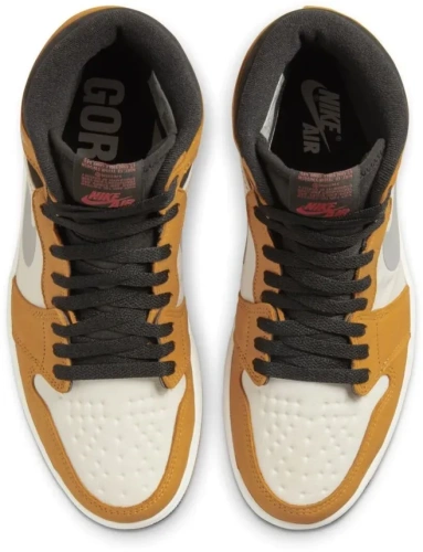 Кеды Nike AIR JORDAN 1 ELEMENT GORE-TEX LIGHT CURRY DB2889-700