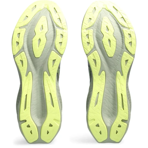 Кроссовки Asics NOVABLAST 3 LE 1011B591-003