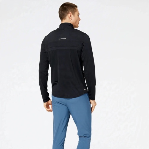 Толстовка New Balance MT23227-BK